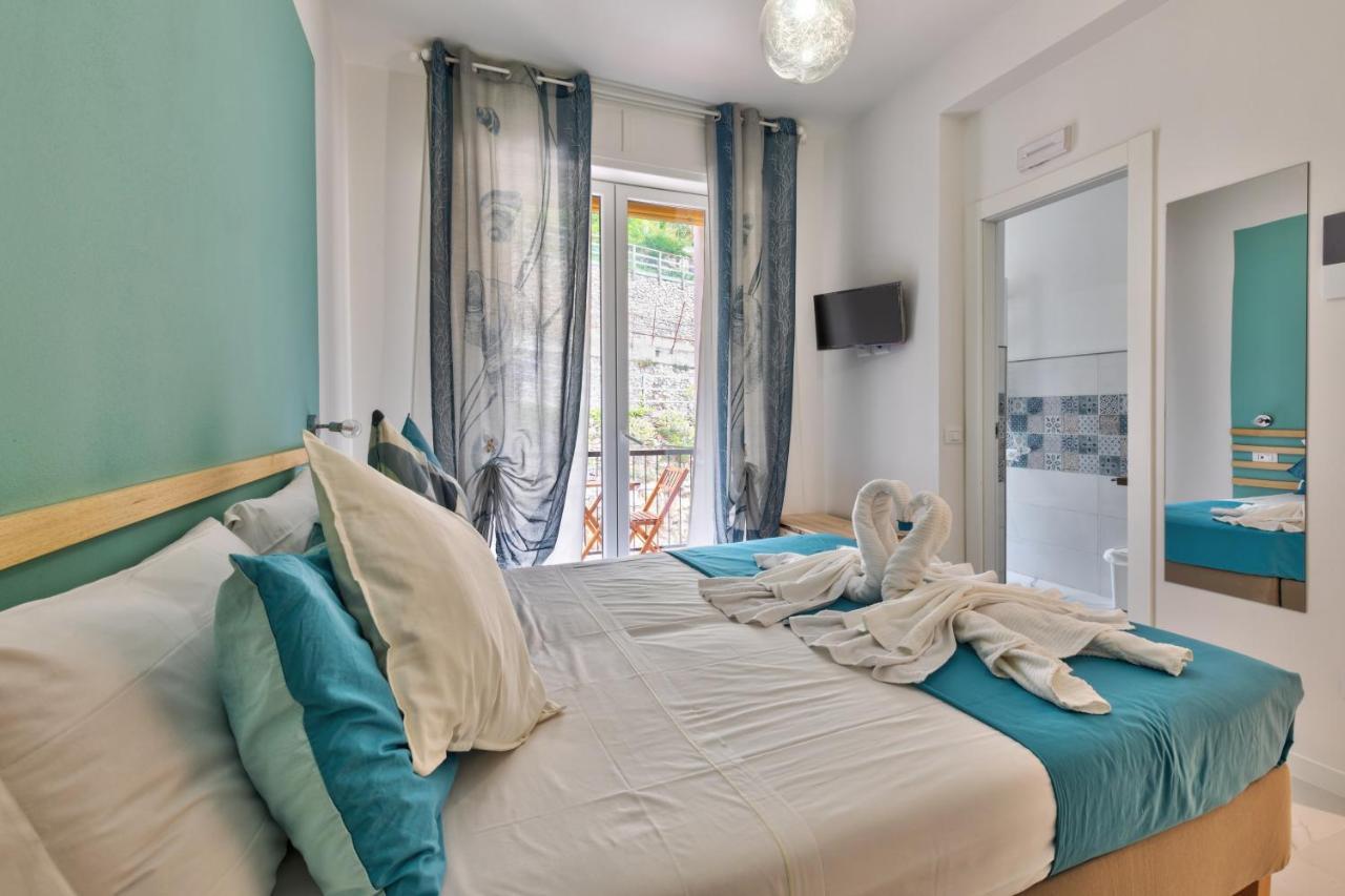 Sofia Holiday Hotell Riomaggiore Eksteriør bilde