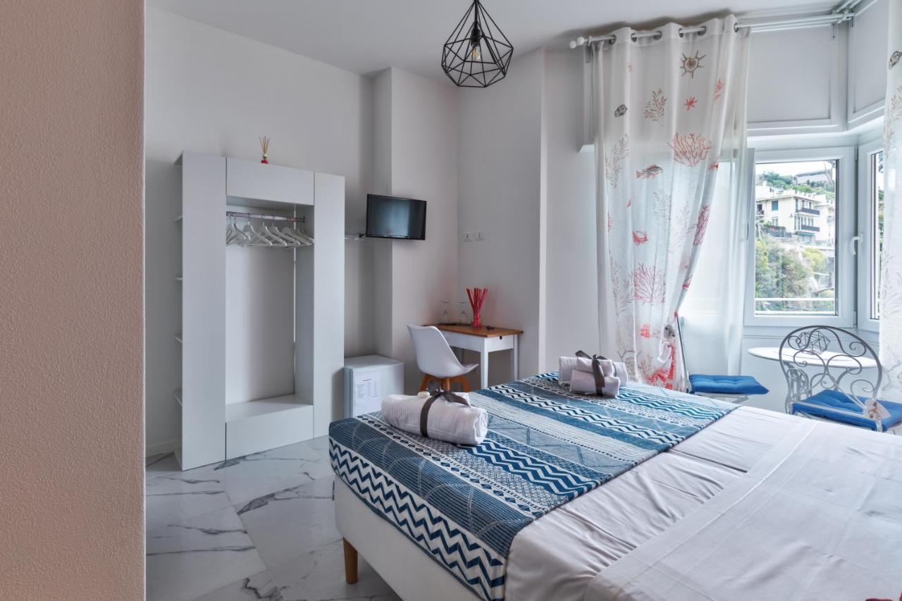 Sofia Holiday Hotell Riomaggiore Eksteriør bilde